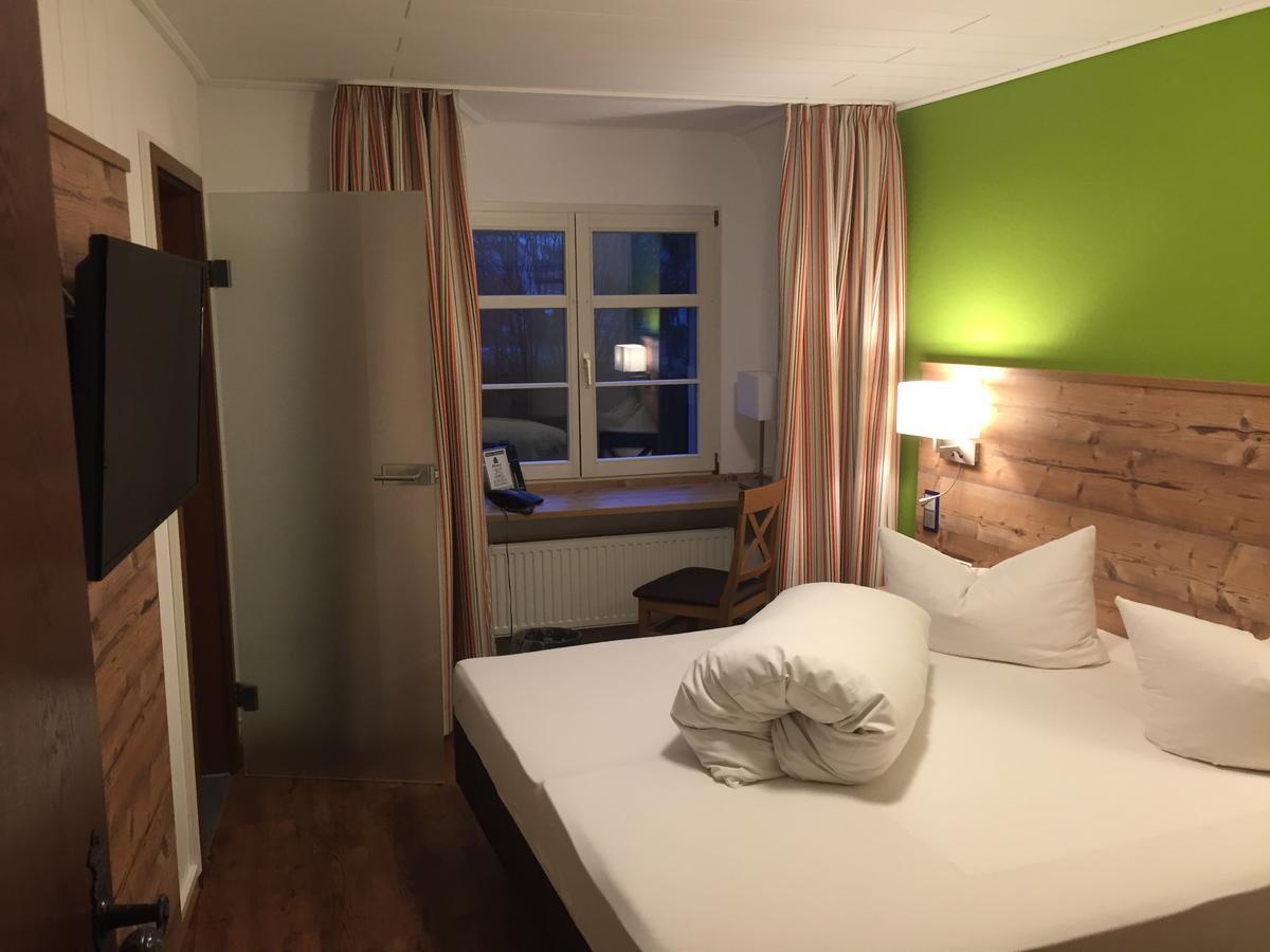 שטולינגן Landgasthof Hotel Rebstock מראה חיצוני תמונה